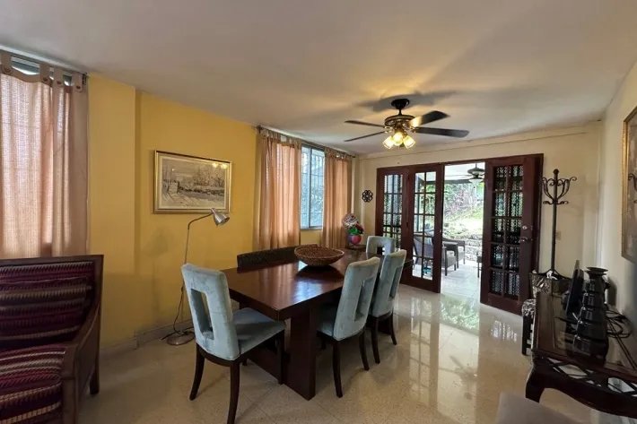 House for sale in Los Angeles, Betania, Panama