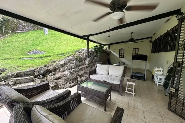 House for sale in Los Angeles, Betania, Panama