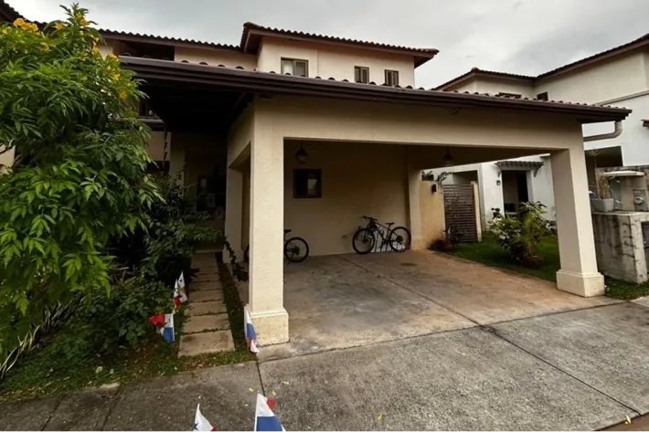 Venta de casa en Woodlands, Panamá Pacífico