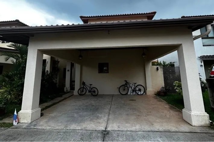 Venta de casa en Woodlands, Panamá Pacífico