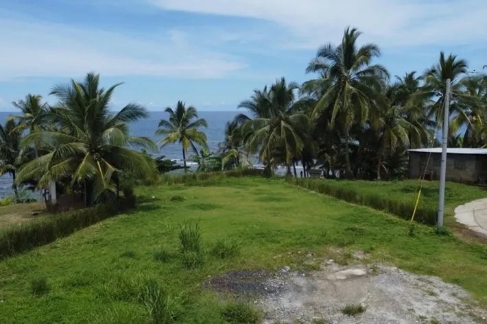 Land for sale in Colón, Punta Grande