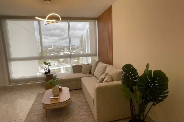 Apartamento amoblado en alquiler en El Cangrejo, Panamá