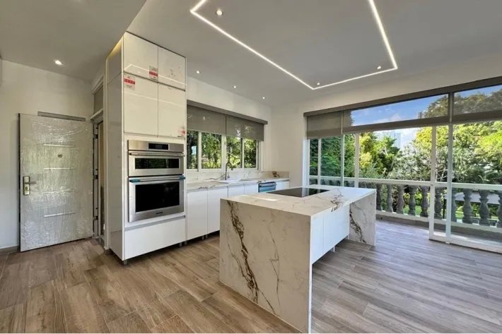 Luxury house for sale in Altos del Golf, San Francisco, Panama