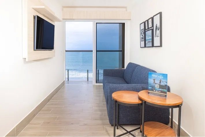 Venta de apartamentos amoblados en Surfside Hotel, Playa Caracol