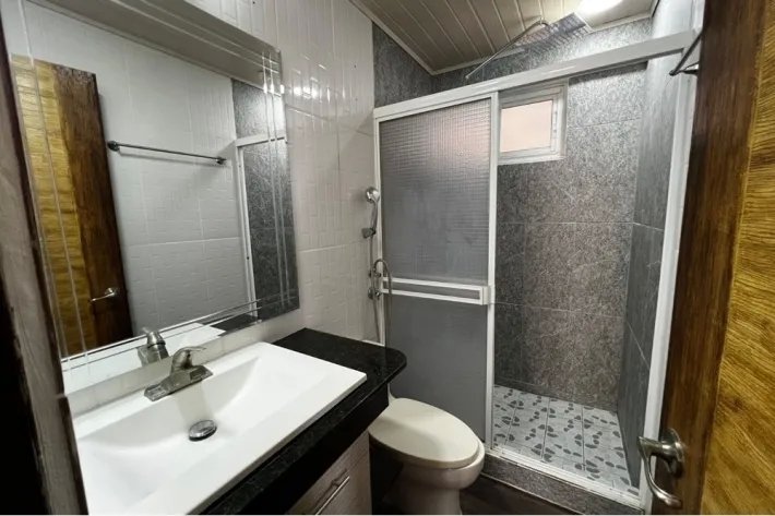 Venta de apartamento en PH Residenciales Carmen Edith n1, Hato Pintado