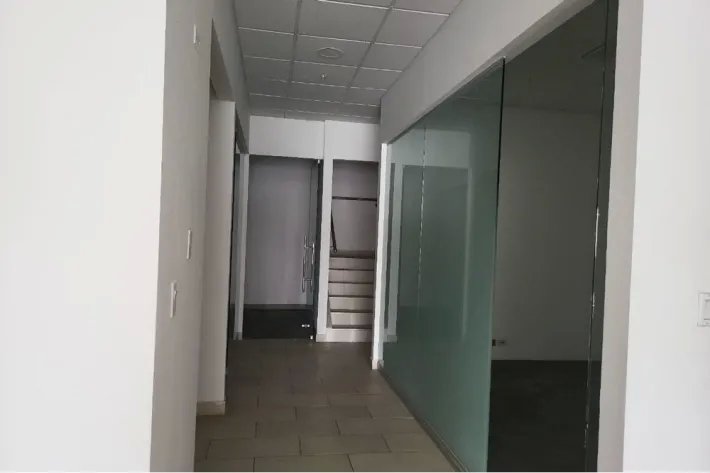 Alquiler de locales en Plaza Smartfit, Versalles, Avenida Costanera