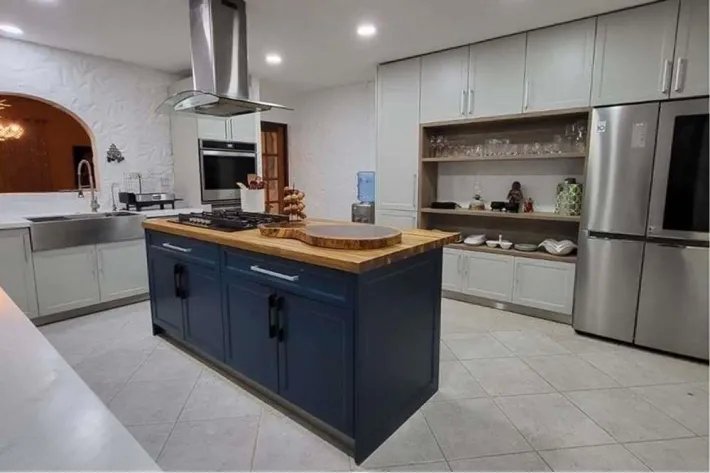 Se Vende Casa en Punta Barco, San Carlos