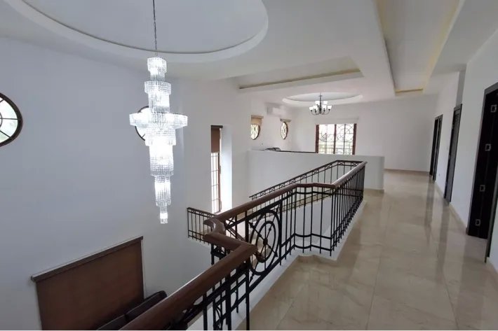 Se vende casa en Senderos de Caminos de Cruces, Ancón