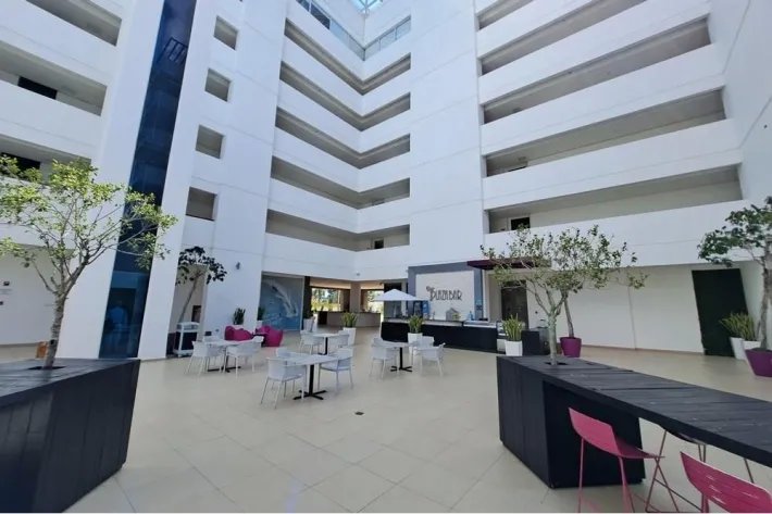 Repossessed apartment for sale in PH Town Center, Playa Blanca
