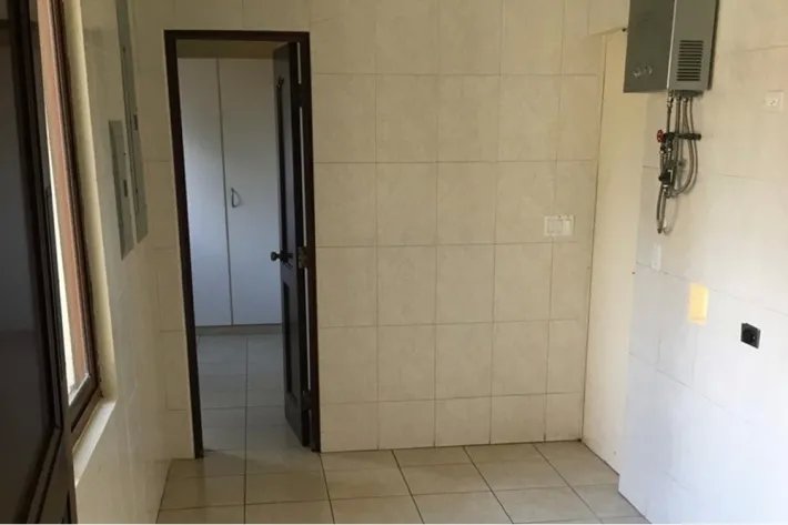 Venta de casa vacía en Residencial Camino de Cruces, Clayton, Panamá