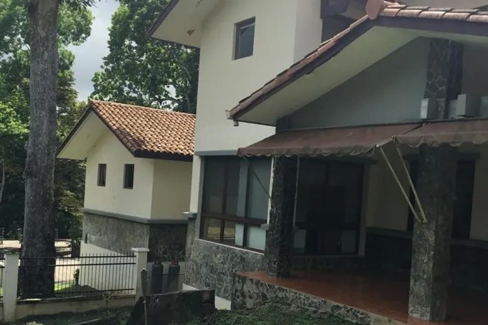 Venta de casa vacía en Residencial Camino de Cruces, Clayton, Panamá