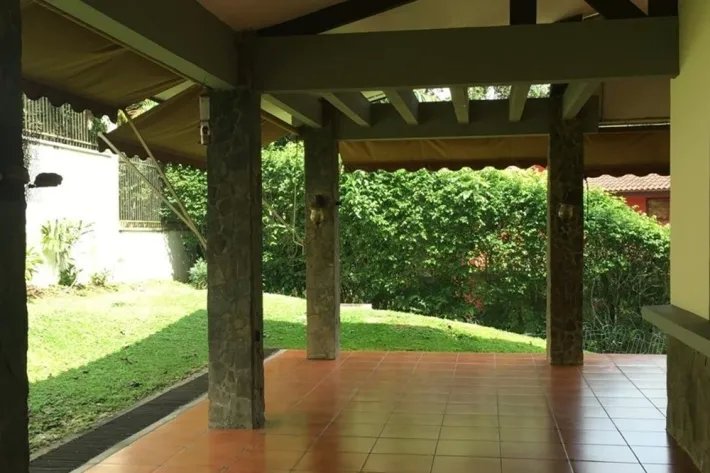 Empty house for rent in Residencial Camino de Cruces, Clayton, Panama.