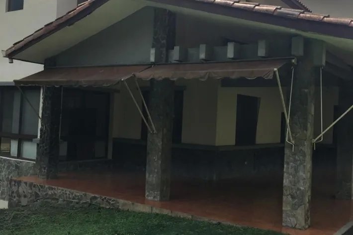 Empty house for rent in Residencial Camino de Cruces, Clayton, Panama.