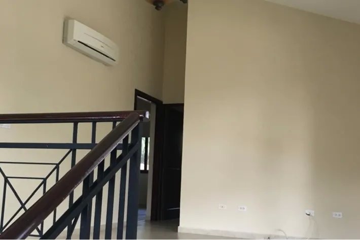 Empty house for rent in Residencial Camino de Cruces, Clayton, Panama.