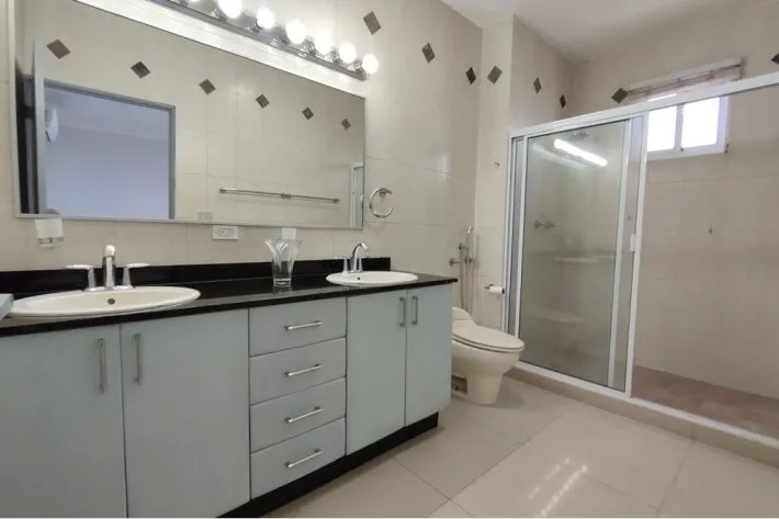 Se vende apartamento amoblado en San Francisco, Panamá
