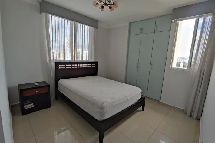 Se vende apartamento amoblado en San Francisco, Panamá