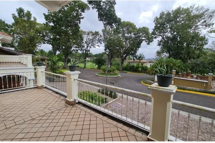 Se alquila apartamento en Tucán Country Club, Panamá Oeste