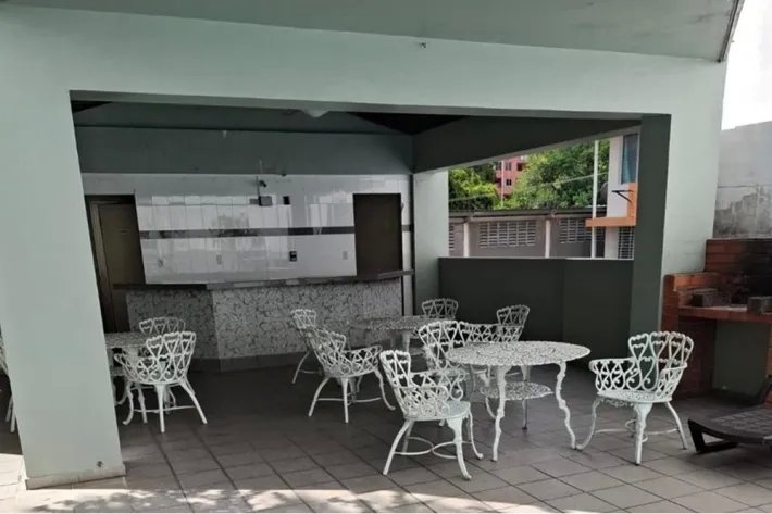 Venta de apartamento con linea blanca en PH Condado Plaza, El Cangrejo, Panamá