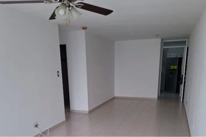 Venta de apartamento con linea blanca en PH Condado Plaza, El Cangrejo, Panamá