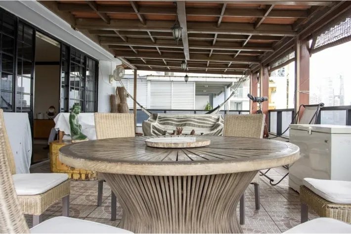 Venta de apartamento con linea blanca en PH Condesa del Mar, Avenida B...