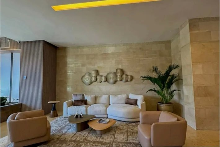 Venta de apartamento con linea blanca en PH Condesa del Mar, Avenida Balboa