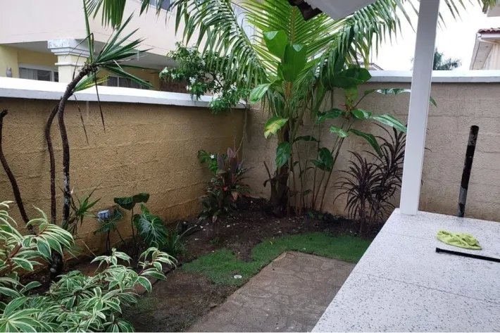 Venta de casa vacía en Villa Alta, Brisas del Golf, Panamá