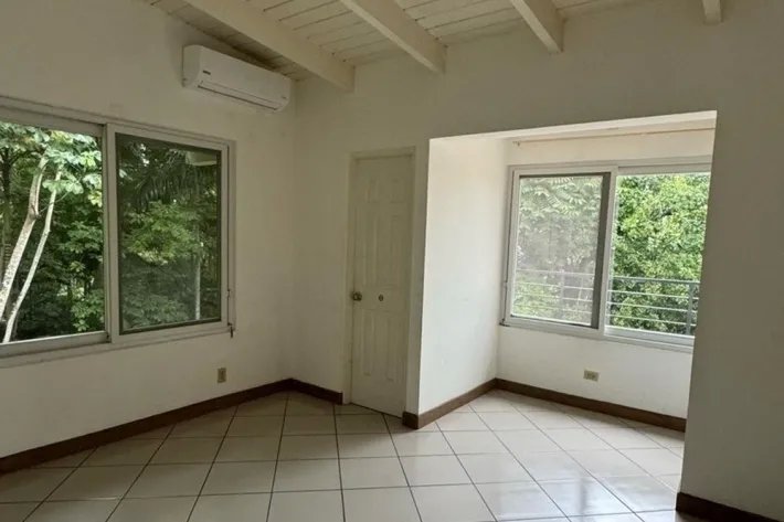 Alquiler de casa en Balboa, Cerro Ancón, Panamá