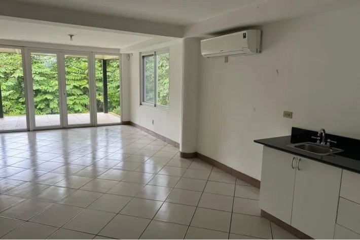 Alquiler de casa en Balboa, Cerro Ancón, Panamá