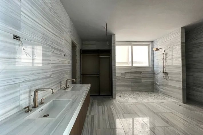 Penthouse for sale in The Towers, Punta Paitilla