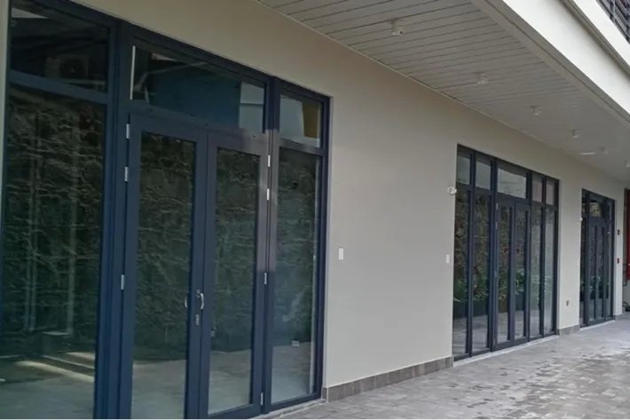 Commercial spaces for rent at La Plazuela de Alfaro, Casco Viejo, Panama