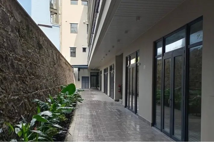 Commercial spaces for rent at La Plazuela de Alfaro, Casco Viejo, Panama