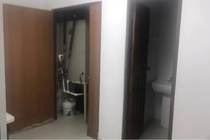 Empty office for rent in Torre Global Bank, Calle 50, Panama