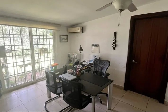 Alquiler de casa amoblada en Llanos de Curundú, Ancón, Panamá