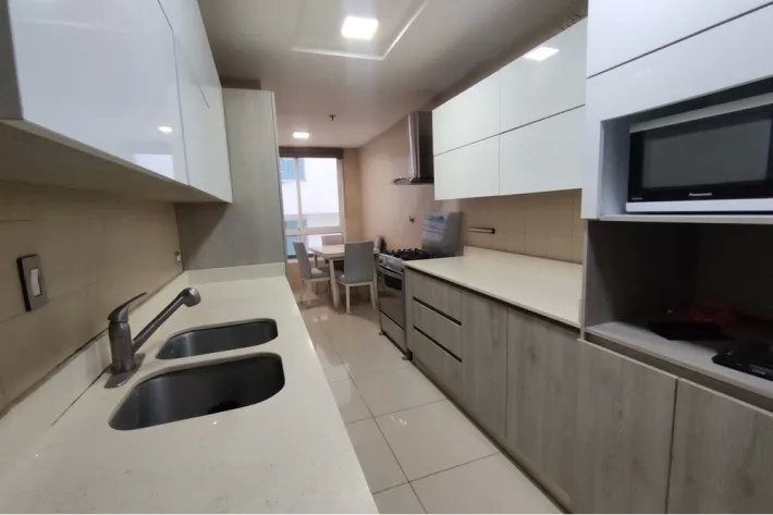 Furnished apartment for sale in San Francisco, Panama