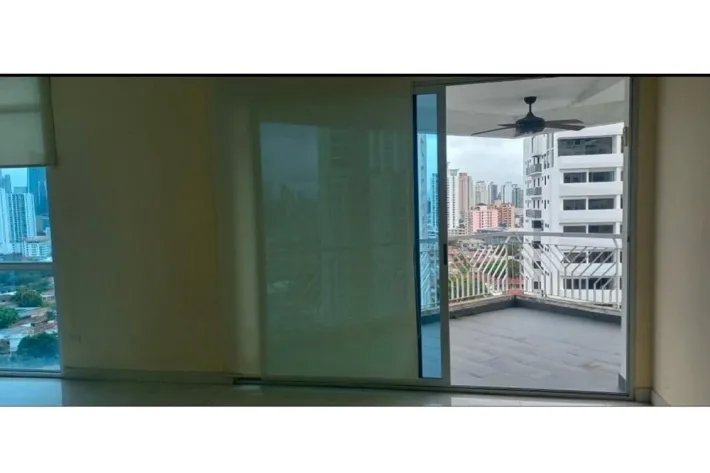 Apartment For Sale In Balboa Avenue