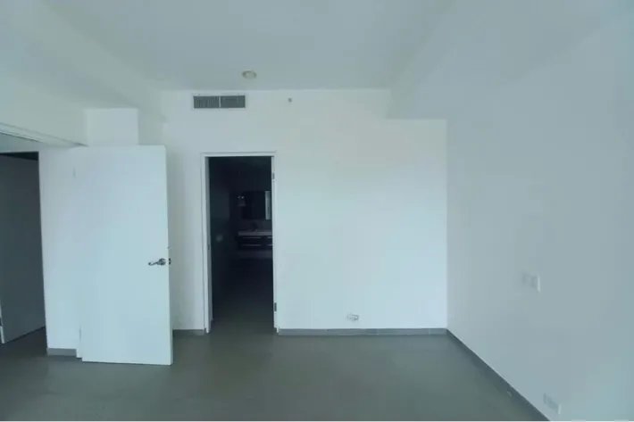 Apartment For Sale In Balboa Avenue