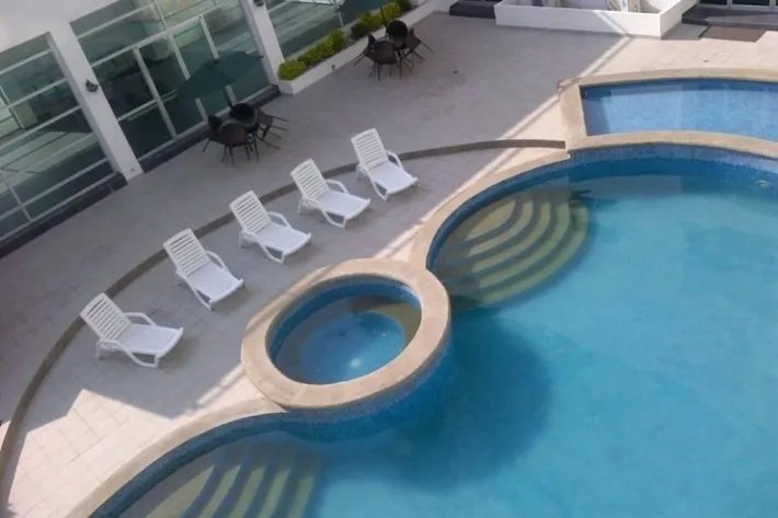 Apartamento en Venta en PH Pijao, Costa del Este. Amoblado Moderno