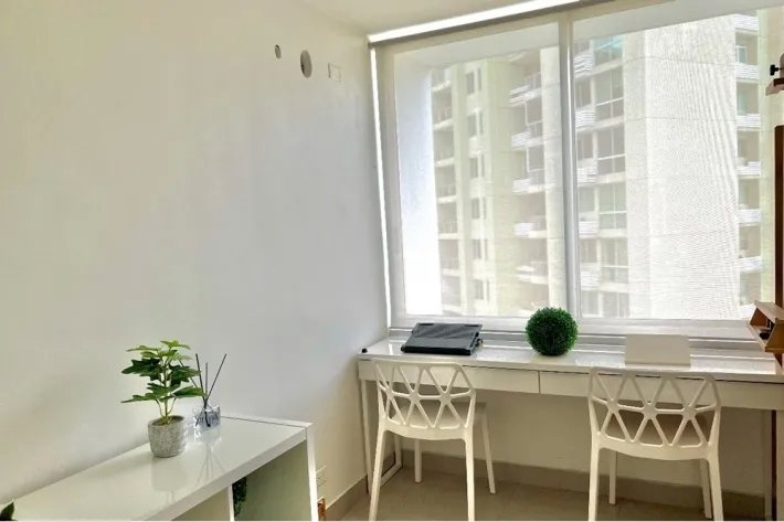 Apartamento en Venta en PH Pijao, Costa del Este. Amoblado Moderno