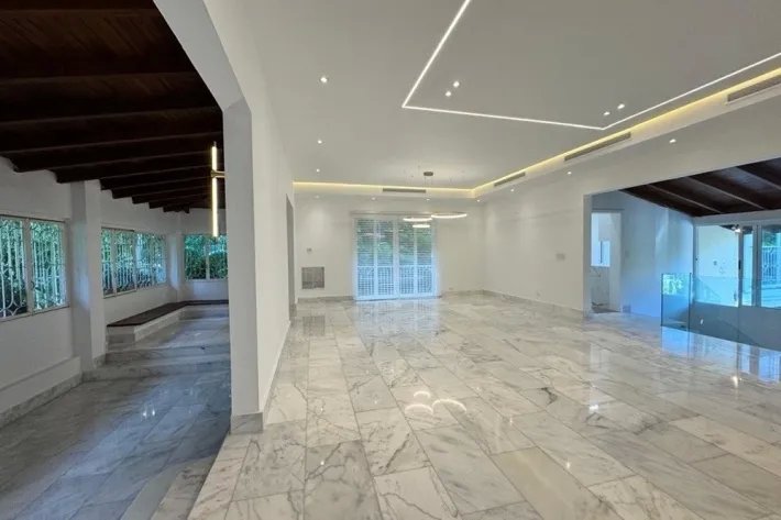 Alquiler de lujosa casa en Altos del Golf, Panamá