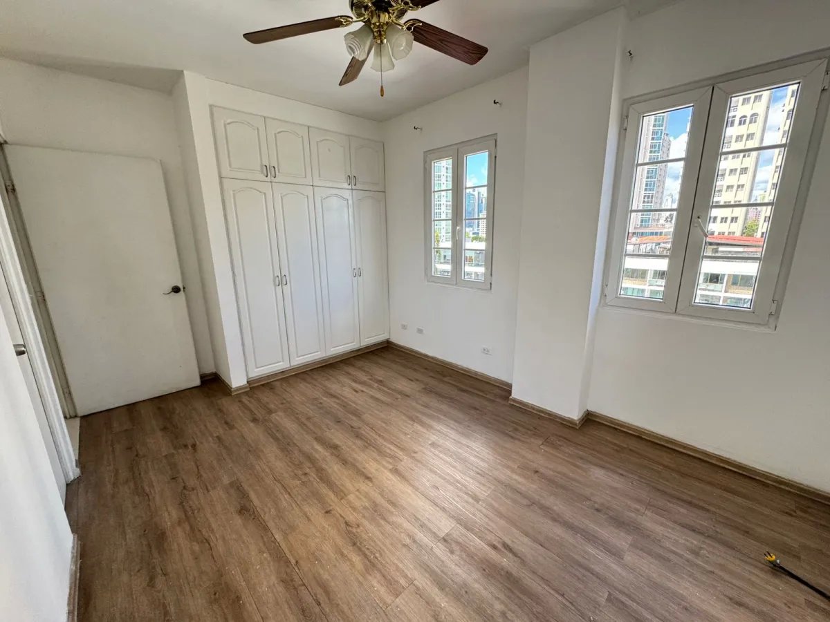 Venta de apartamento en PH Capri, San Francisco