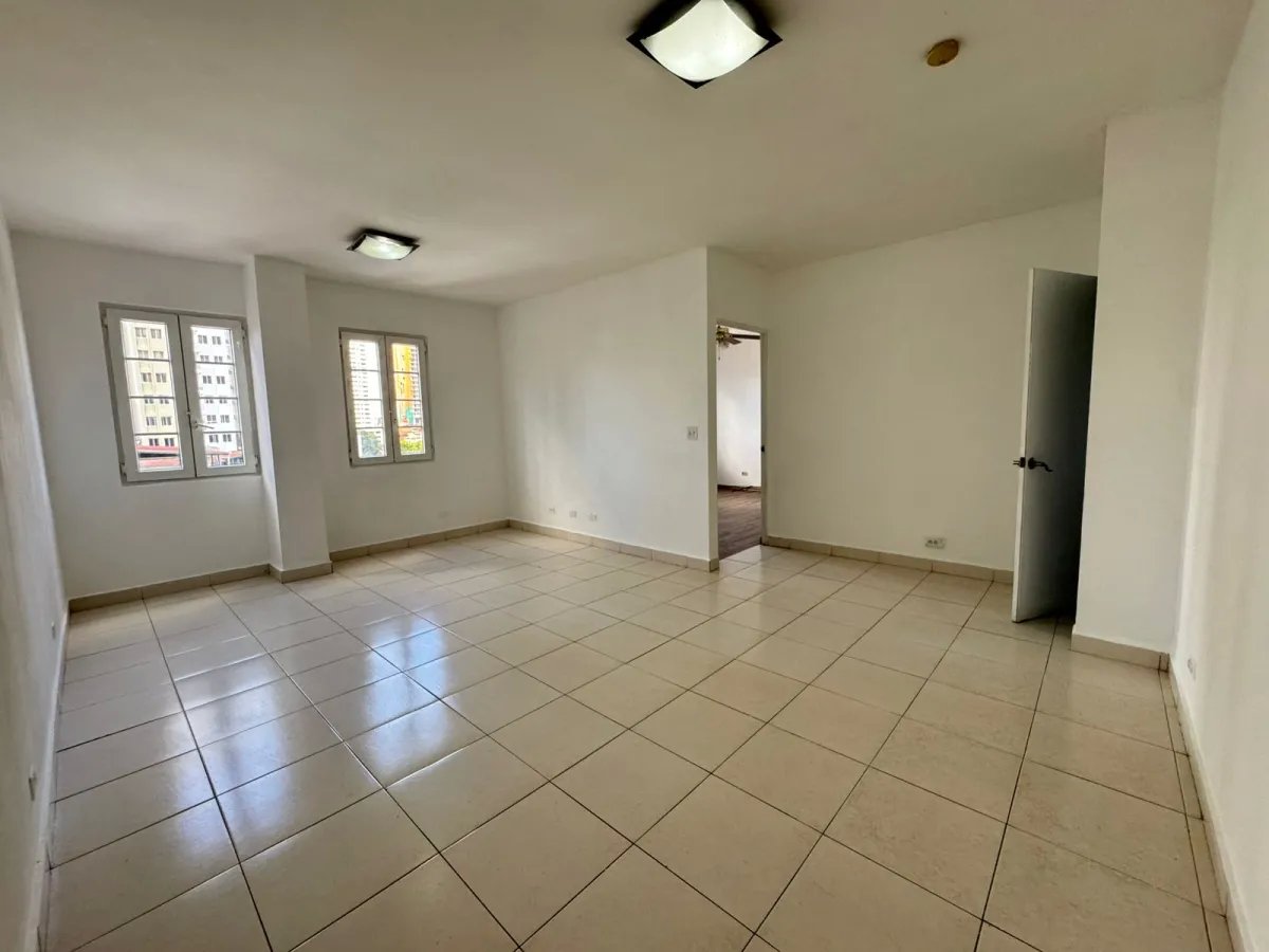Apartment For Sale in San Francisco, PH Capri, calle 69 E