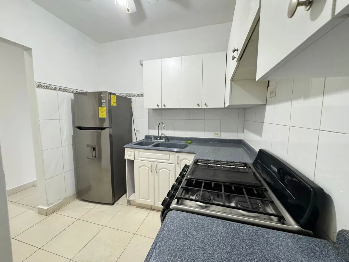 Apartment For Sale in San Francisco, PH Capri, calle 69 E