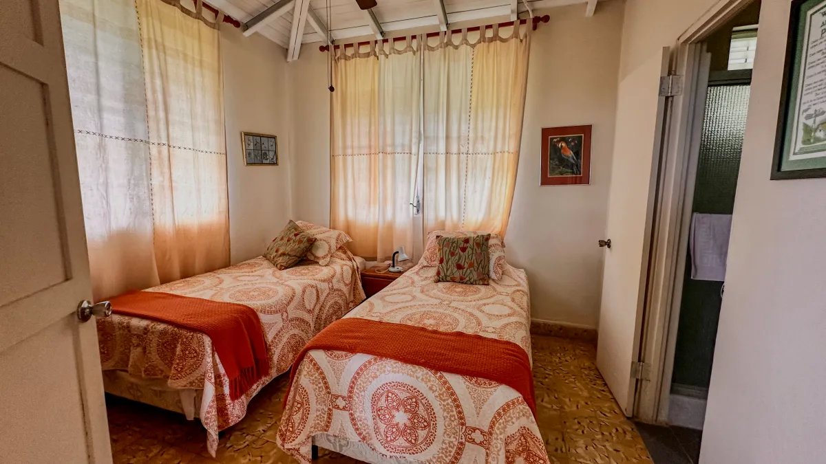 Se vende casa frente al mar en Seacliff, Coclé