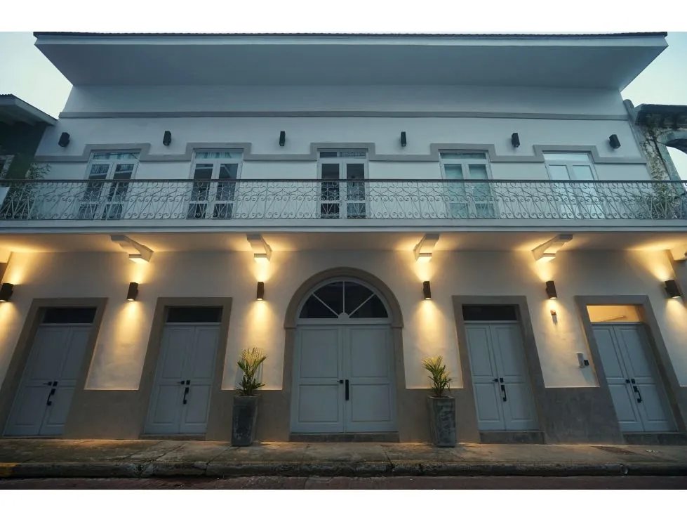 Multi-Family For Sale in Casco Antiguo