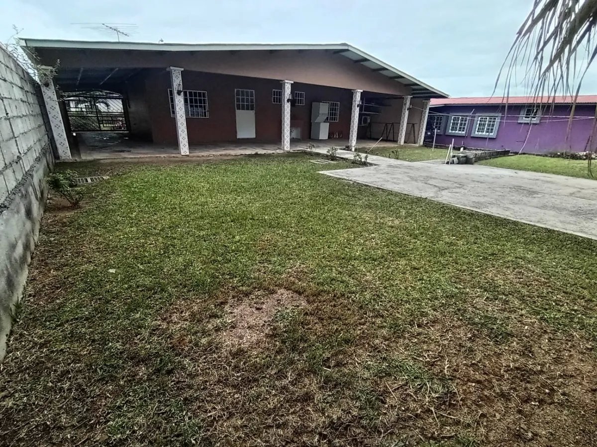 Se vende casa en El Mirador de Antón, Coclé