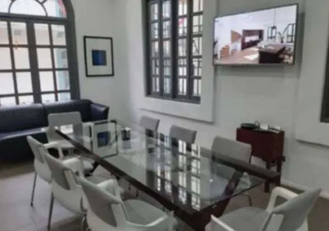 Multi-Family For Sale in Casco Antiguo