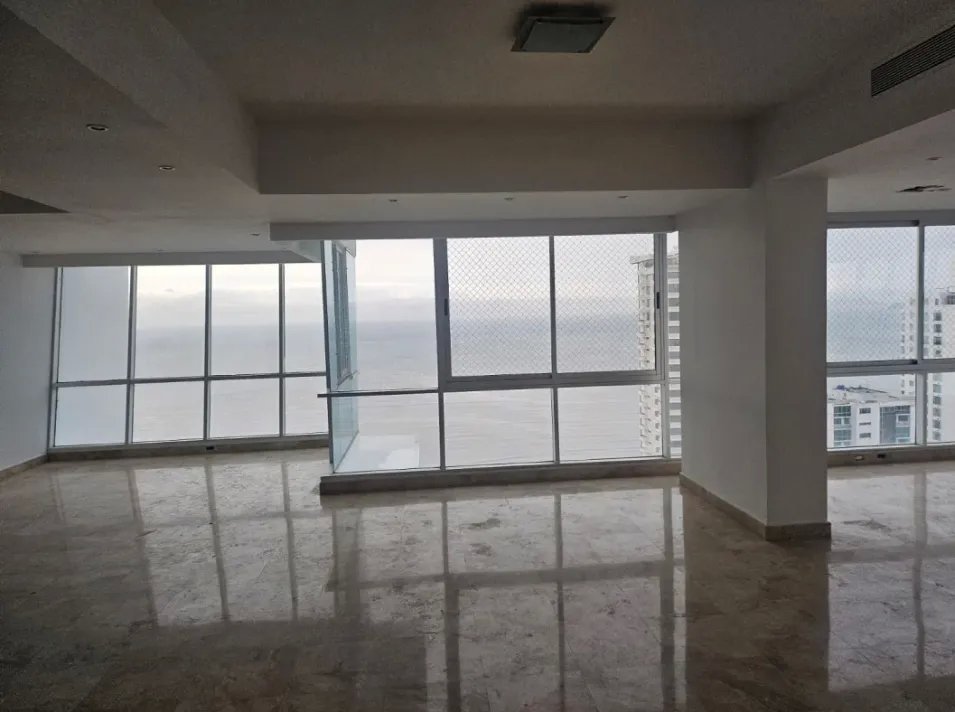 Apartment For Sale in Costa del Este