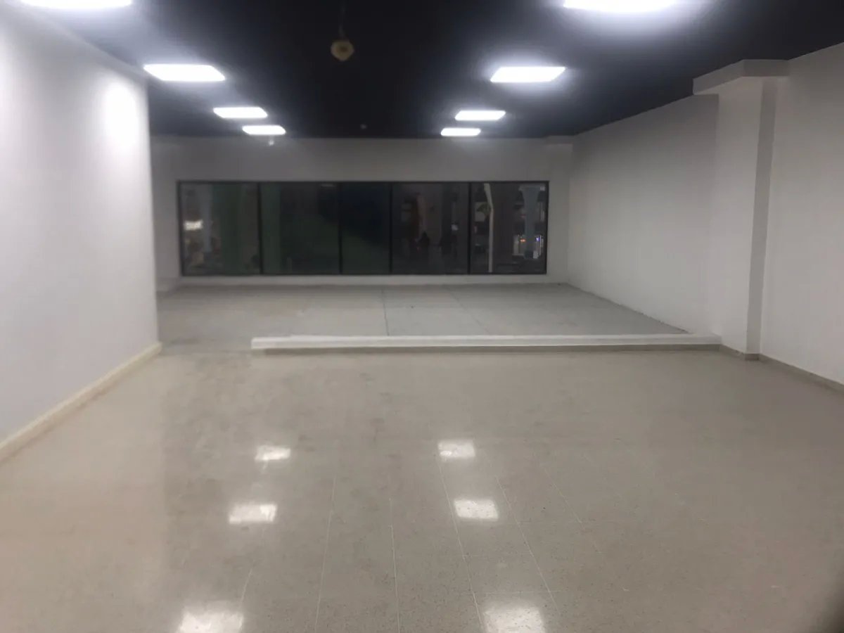 Retail For Rent in Chanis