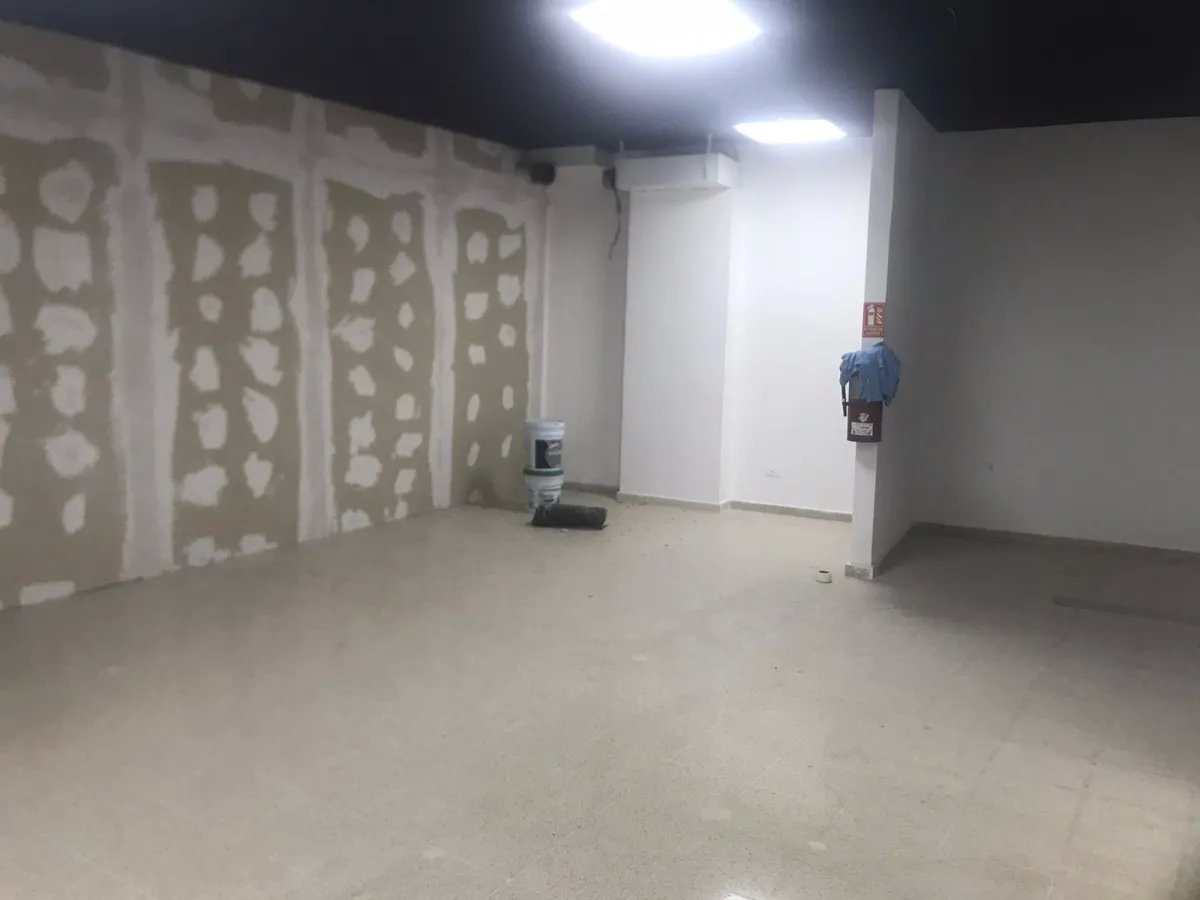 Retail For Rent in Chanis
