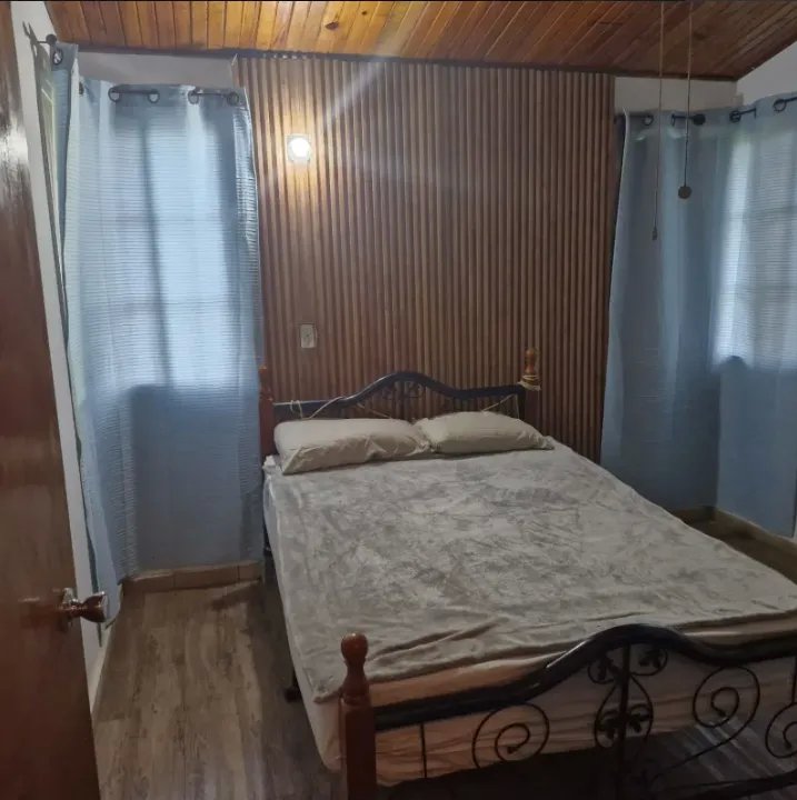 House For Sale in Cerro Azul